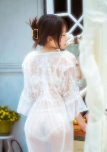 女女女女女