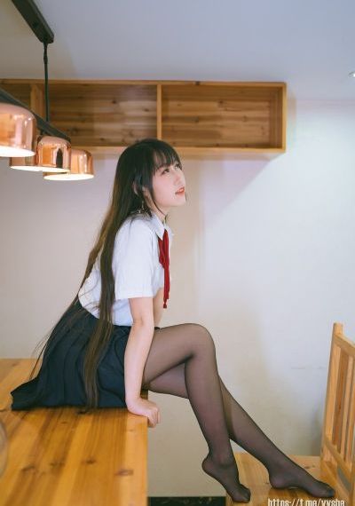 《湿濡的女人》在线