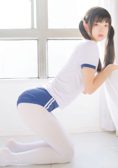 我女朋友的母亲3完整视频带翻译