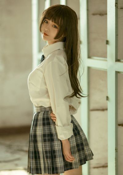 年轻的妻子2在线观看
