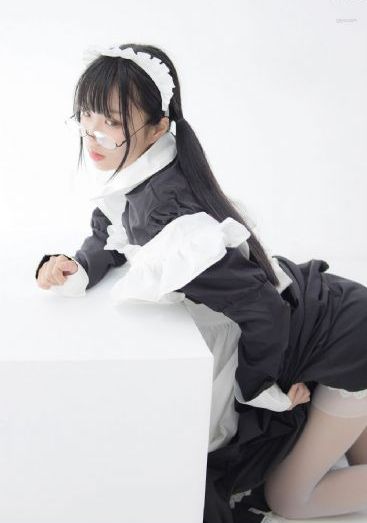 我的亲女让我进去了视频