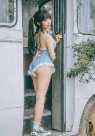 红杏出墙完整电影下载